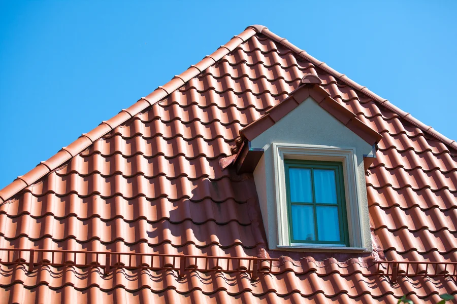 How To Choose The Right Roofing Contractor For Your Home in Hayward, CA